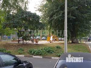 2-к квартира, вторичка, 52м2, 1/9 этаж