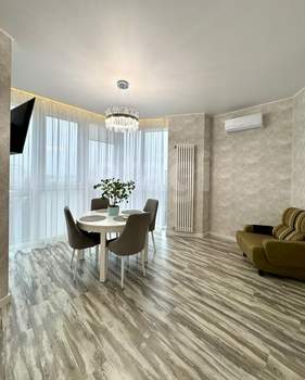 2-к квартира, вторичка, 72м2, 10/16 этаж