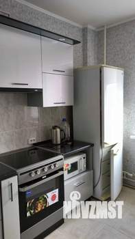 2-к квартира, вторичка, 67м2, 9/17 этаж