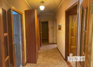 4-к квартира, вторичка, 75м2, 1/9 этаж