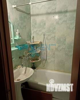 2-к квартира, вторичка, 45м2, 1/9 этаж