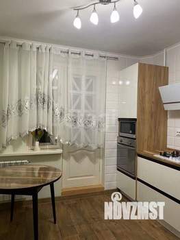 3-к квартира, вторичка, 65м2, 6/10 этаж