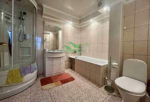 4-к квартира, вторичка, 84м2, 8/10 этаж