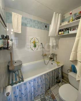2-к квартира, вторичка, 41м2, 1/1 этаж