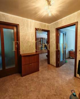 3-к квартира, вторичка, 61м2, 1/6 этаж