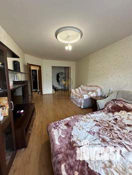 1-к квартира, вторичка, 42м2, 1/5 этаж