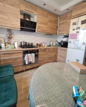 3-к квартира, вторичка, 62м2, 8/9 этаж