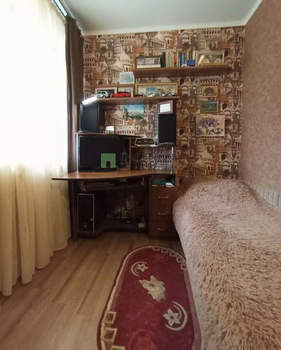 3-к квартира, вторичка, 39м2, 1/4 этаж