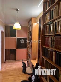 2-к квартира, вторичка, 62м2, 8/10 этаж