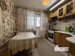 3-к квартира, вторичка, 64м2, 3/10 этаж