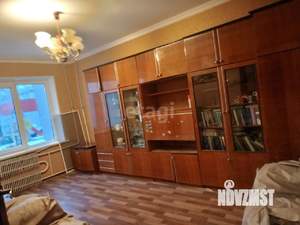 3-к квартира, вторичка, 60м2, 1/9 этаж