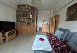 4-к квартира, вторичка, 80м2, 2/4 этаж