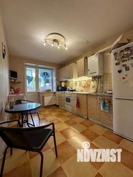 1-к квартира, вторичка, 42м2, 1/5 этаж