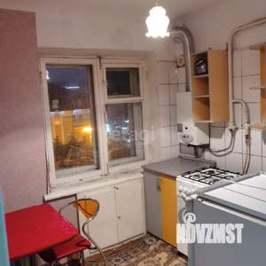 2-к квартира, вторичка, 42м2, 4/4 этаж