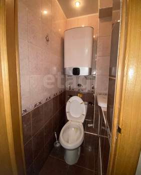 2-к квартира, вторичка, 38м2, 1/9 этаж