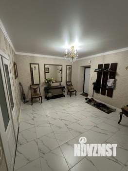2-к квартира, вторичка, 84м2, 1/10 этаж