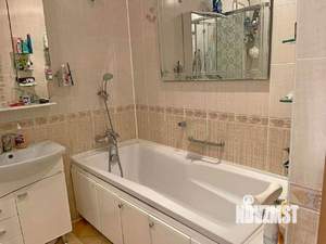 3-к квартира, вторичка, 105м2, 2/4 этаж