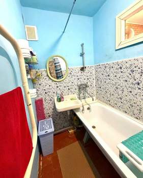 2-к квартира, вторичка, 52м2, 3/3 этаж