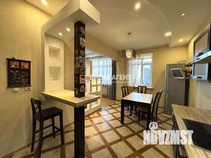 3-к квартира, вторичка, 106м2, 11/19 этаж