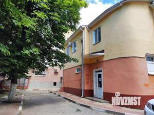 2-к квартира, вторичка, 42м2, 4/4 этаж