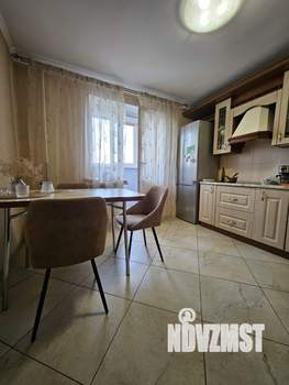 2-к квартира, вторичка, 63м2, 6/13 этаж