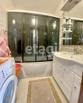 3-к квартира, вторичка, 80м2, 6/6 этаж