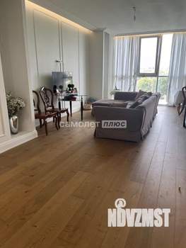 4-к квартира, вторичка, 130м2, 6/14 этаж