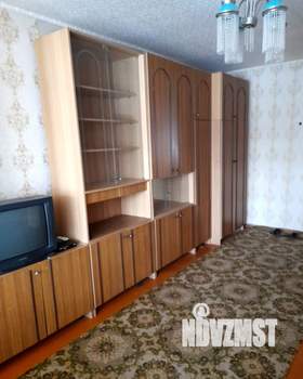 3-к квартира, вторичка, 64м2, 1/5 этаж