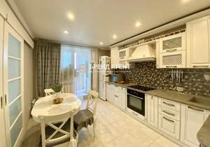 3-к квартира, вторичка, 93м2, 10/14 этаж