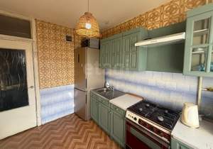 4-к квартира, вторичка, 79м2, 8/9 этаж