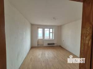 2-к квартира, вторичка, 64м2, 9/17 этаж