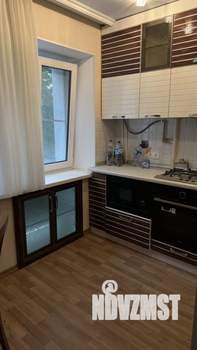 1-к квартира, вторичка, 42м2, 3/5 этаж