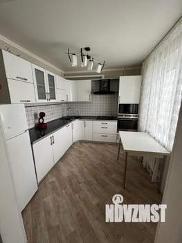 3-к квартира, вторичка, 78м2, 1/10 этаж