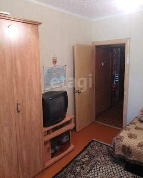 4-к квартира, вторичка, 76м2, 1/9 этаж