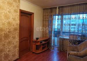 2-к квартира, вторичка, 43м2, 3/5 этаж