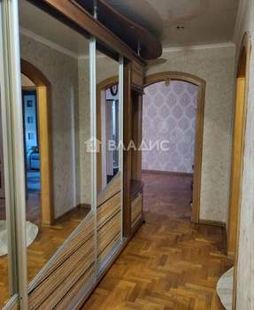 3-к квартира, вторичка, 73м2, 8/9 этаж