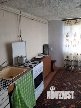 3-к квартира, вторичка, 52м2, 1/1 этаж