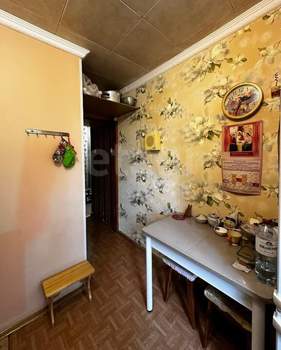 3-к квартира, вторичка, 61м2, 5/5 этаж