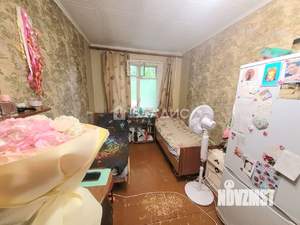 4-к квартира, вторичка, 61м2, 1/5 этаж