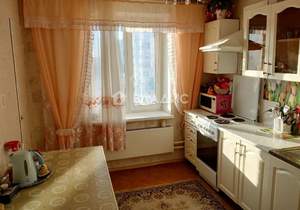 3-к квартира, вторичка, 63м2, 7/14 этаж