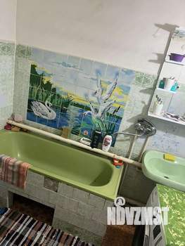 4-к квартира, вторичка, 60м2, 1/1 этаж