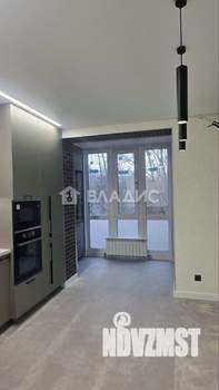 2-к квартира, вторичка, 60м2, 1/7 этаж