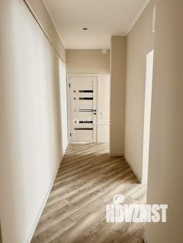 3-к квартира, вторичка, 68м2, 2/2 этаж