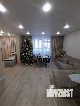 3-к квартира, вторичка, 77м2, 10/18 этаж