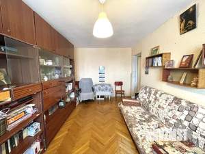2-к квартира, вторичка, 44м2, 3/5 этаж