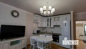 2-к квартира, вторичка, 64м2, 3/10 этаж