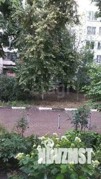 2-к квартира, вторичка, 42м2, 1/5 этаж