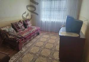 3-к квартира, вторичка, 53м2, 1/1 этаж