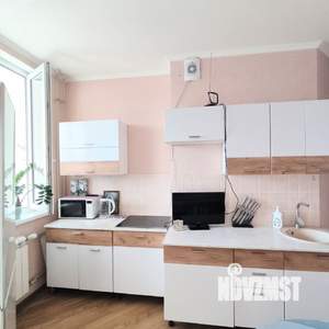 2-к квартира, вторичка, 70м2, 7/8 этаж