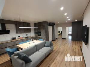 3-к квартира, вторичка, 100м2, 9/10 этаж